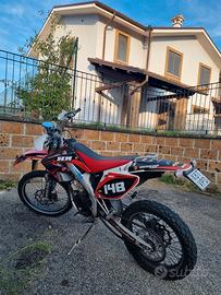  HM 50 six racing