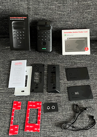 SWITCHBOT Bundle Keypad Vision +2X Wallet Finder C