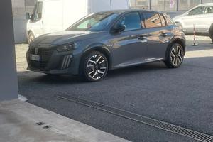 Peugeot 208 GT Hybrid 145cv