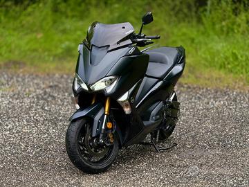 Yamaha T Max 530 TMAX SX ABS