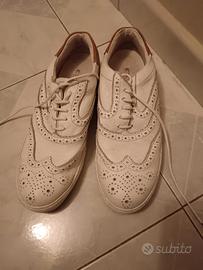scarpe bianche