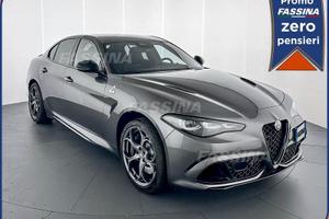 Alfa Romeo Giulia 2.9 V6 Bi-Turbo AT8 Quadrif...