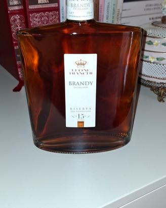 Brandy Leone Bianchi extra old  15 anni