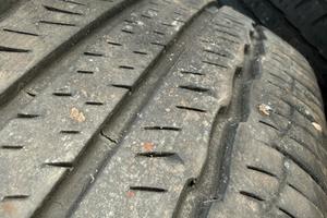 4 pneumatici 225/65 R17