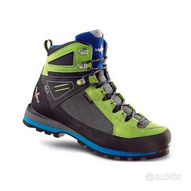 Vari articoli trekking campeggio montagna outdoor