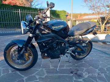 street triple 675 Triumph 
