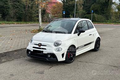 ABARTH 595 1.4 Turbo T-Jet 180 CV Esseesse