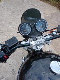 Triumph Legend TT 900