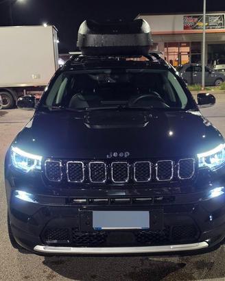 Jeep Compass 4×e