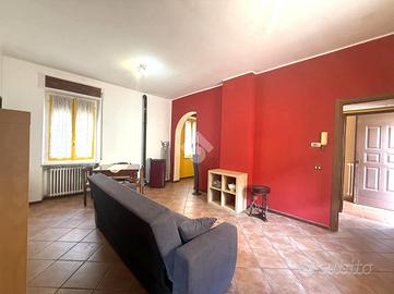 2 LOCALI A CERANO