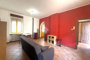 2 LOCALI A CERANO