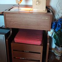 Macchina da cucire Singer 7174 con mobiletto 