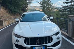MASERATI Levante - 2017