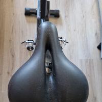 Cyclette per spinning professionale