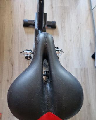 Cyclette per spinning professionale