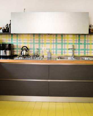 Cucina moderna con penisola