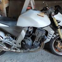 Ricambi lawasaki z1000 del 2005