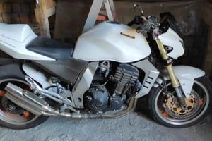 Ricambi lawasaki z1000 del 2005