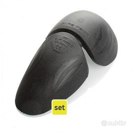 SET DI PROTEZIONI PER GINOCCHIERE/GOMITI MACNA SAF
