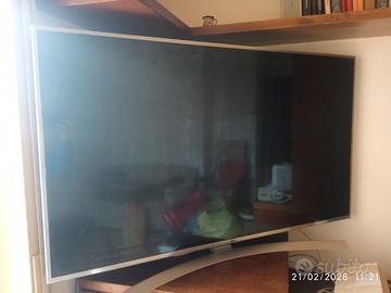 Televisore Smart TV LG 49 pollici