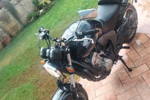 moto honda CBF 600 