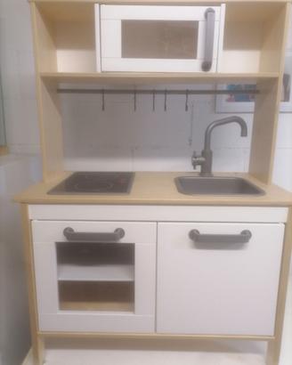 Cucina Ikea per bambini