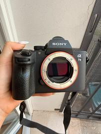 Sony Alpha 7 III neanche 4000 scatti