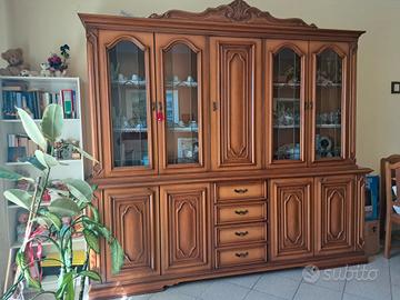 sala(mobile più tavolo e sedie)