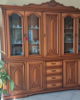 sala(mobile più tavolo e sedie)