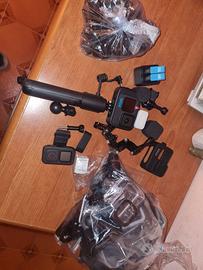 Gopro Hero11 Black + tantissimi accessori a parte