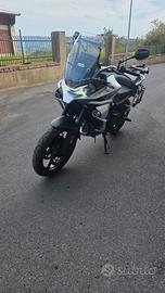 CF MOTO 800 MT