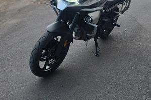 CF MOTO 800 MT