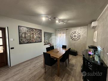 3 LOCALI A CORTE FRANCA