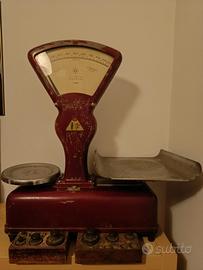 Bilancia vintage A. Vandoni Milano con due piatti