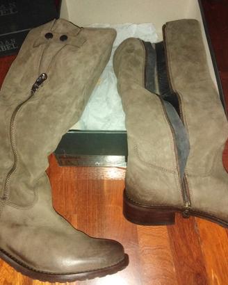 stivali donna , stivaletti Guess . ciabatte