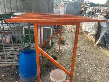 Tettoia per trattore