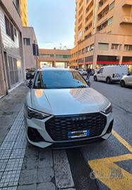 Audi q3 1.5  hybrid 2021 s line
