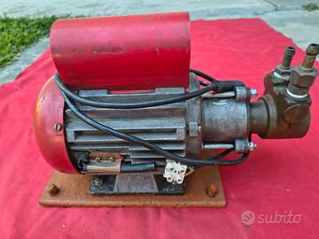 Pompa volumetrica Procon, motore elettrico Faema.