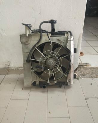gruppo radiatori ventola C1 107 Aygo benzina