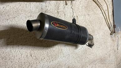 Terminale di scarico Akrapovic
