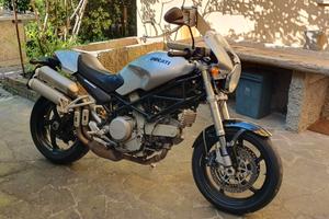 DUCATI Monster S2R 800