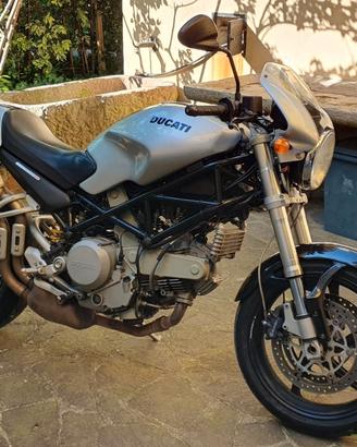 DUCATI Monster S2R 800