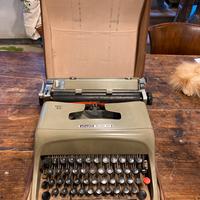 Olivetti  studio 44