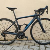 Teammachine SLR02 ONE taglia 47 Fulcrum Zero 7.3kg