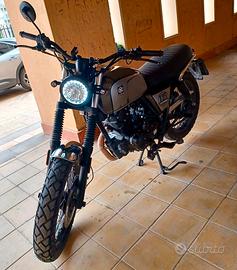 Brixton Cromwell 125