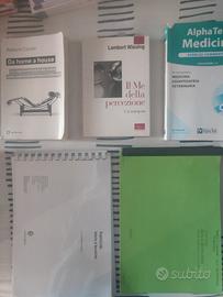 Libri universitari a 8€