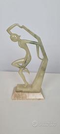 statua deco' in alabastro