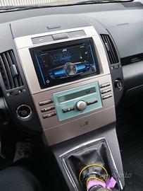 Toyota Corolla Verso 2.2  