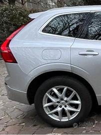 Cerchioni in lega Volvo  18" con gomme invernali