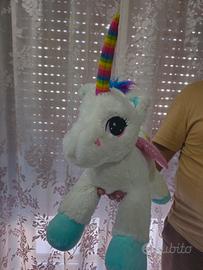 peluche unicorno 
